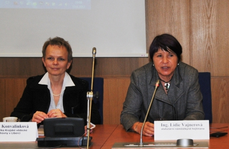 Zleva Blanka Konvalinková a Lidie Vajnerová